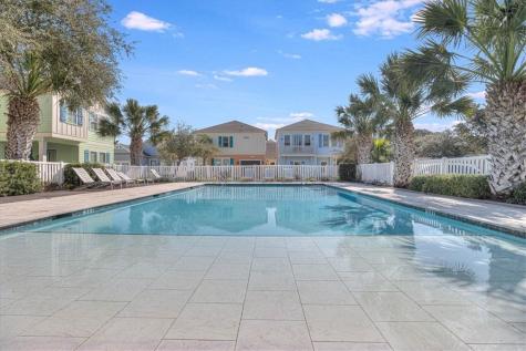 305 Sailhouse Way Rockport TX 78382