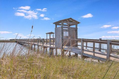 305 Sailhouse Way Rockport TX 78382