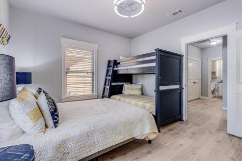 305 Sailhouse Way Rockport TX 78382