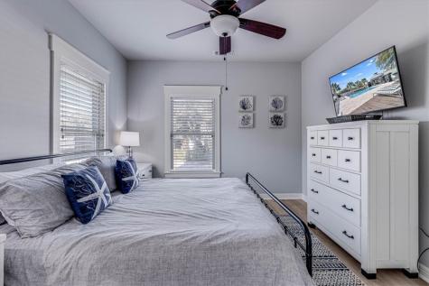 305 Sailhouse Way Rockport TX 78382