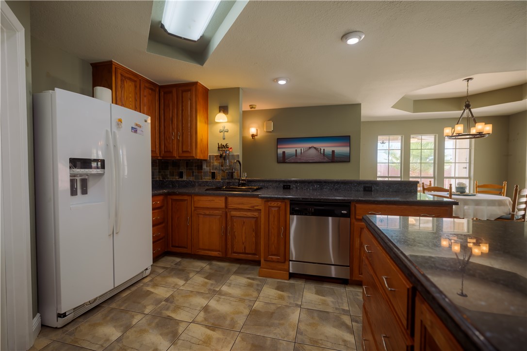 14965 Schooner Drive Corpus Christi TX 78418