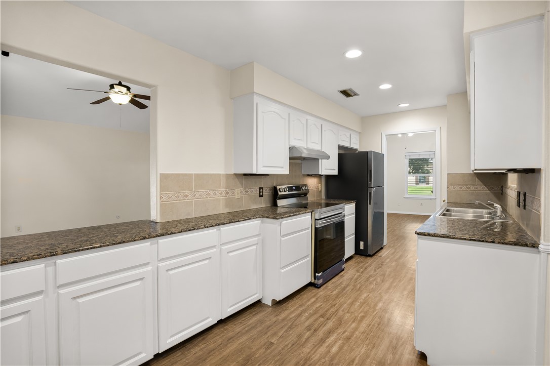 4530 Snead Drive Corpus Christi TX 78413
