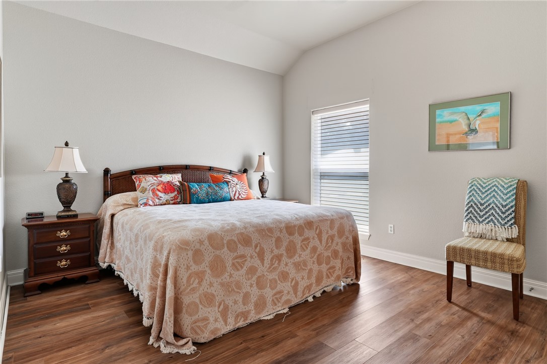 6 Saint Andrews Place Rockport TX 78382