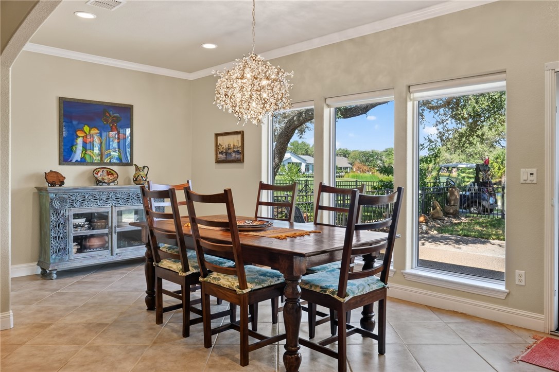 6 Saint Andrews Place Rockport TX 78382