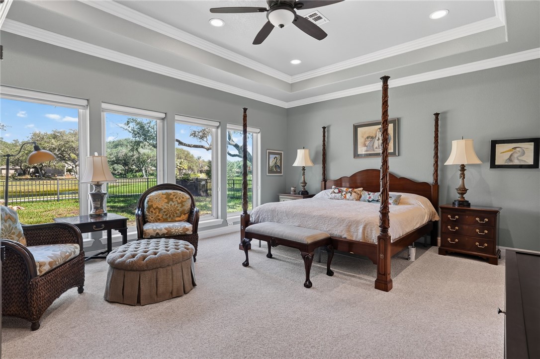 6 Saint Andrews Place Rockport TX 78382