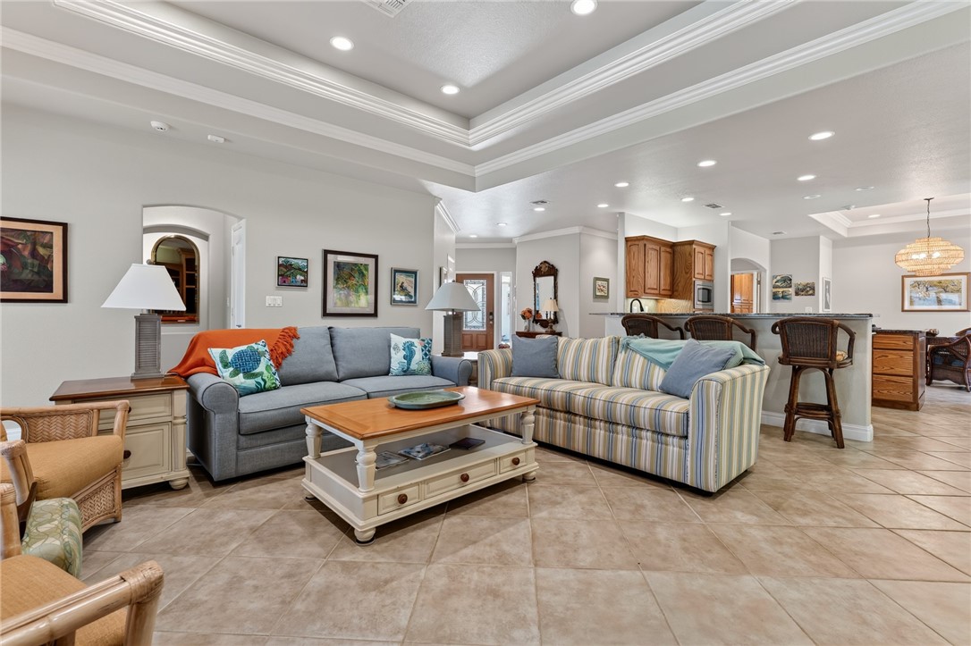 6 Saint Andrews Place Rockport TX 78382