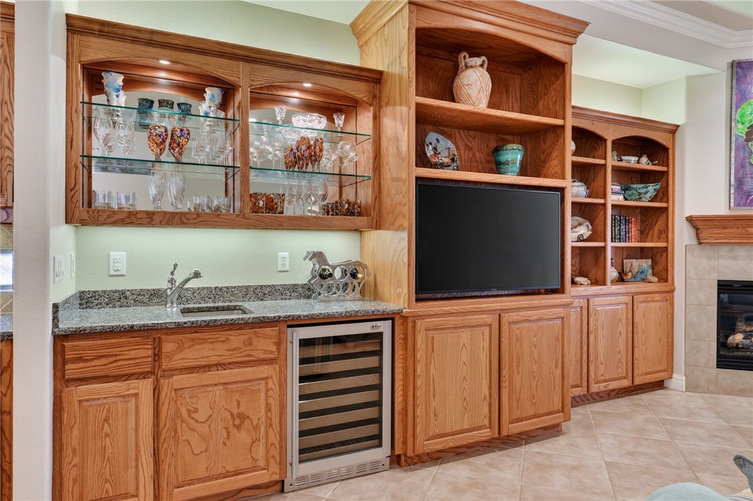 6 Saint Andrews Place Rockport TX 78382