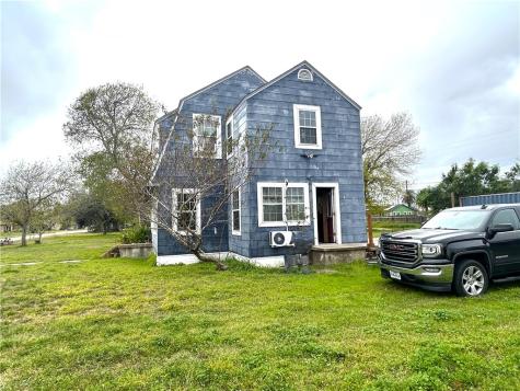 2515 Avenue C Ingleside TX 78362