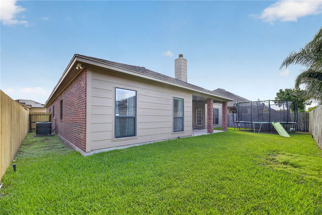 6821 Jets Court Corpus Christi TX 78414