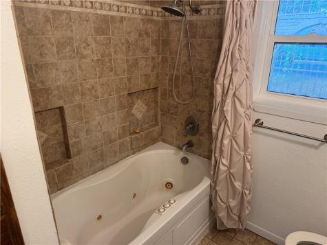 1905 Rettye Drive Kingsville TX 78363