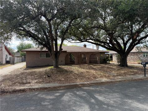 1905 Rettye Drive Kingsville TX 78363
