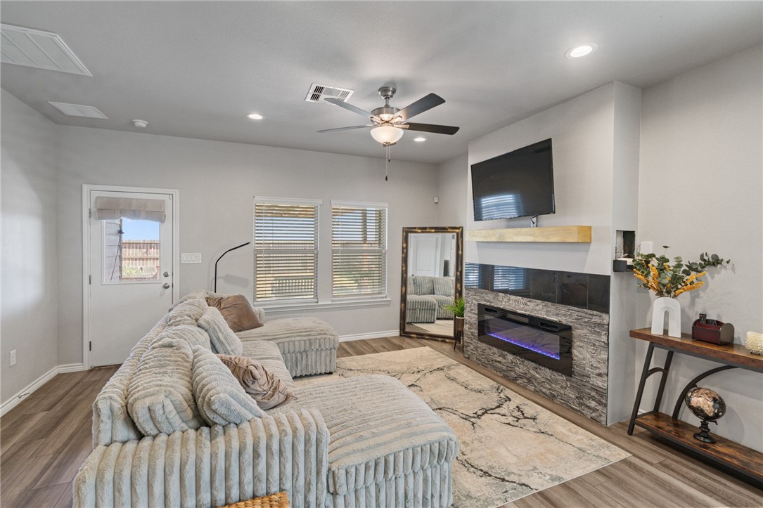 1346 Alexandra Park Lane Corpus Christi TX 78415