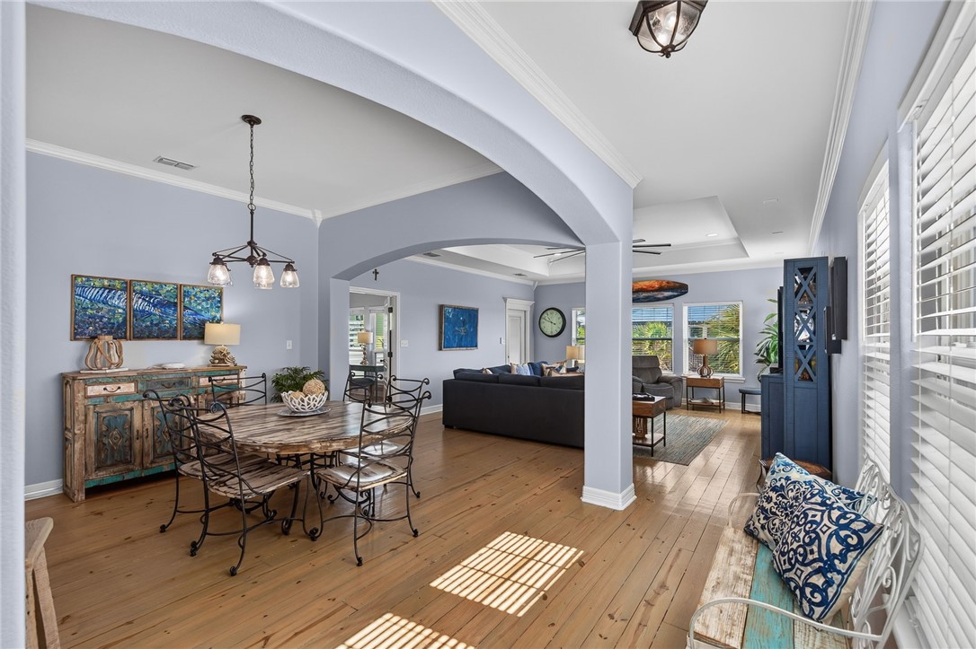 495 Paradise Pointe Drive Port Aransas TX 78373