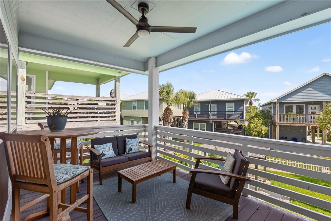 495 Paradise Pointe Drive Port Aransas TX 78373