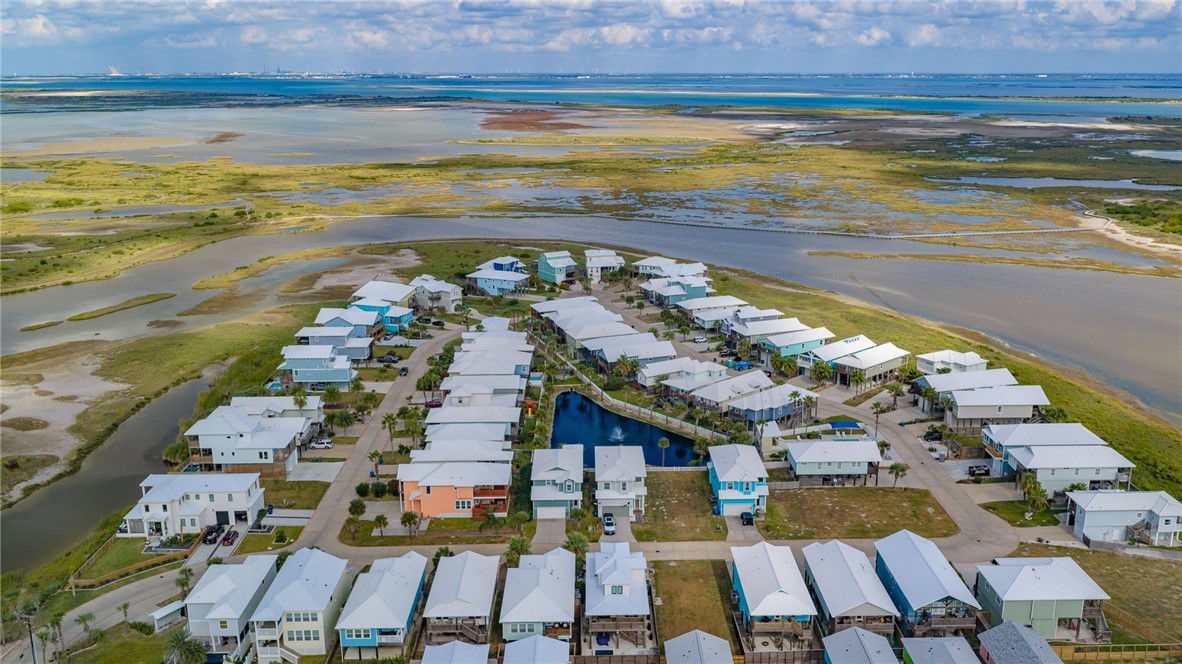 495 Paradise Pointe Drive Port Aransas TX 78373
