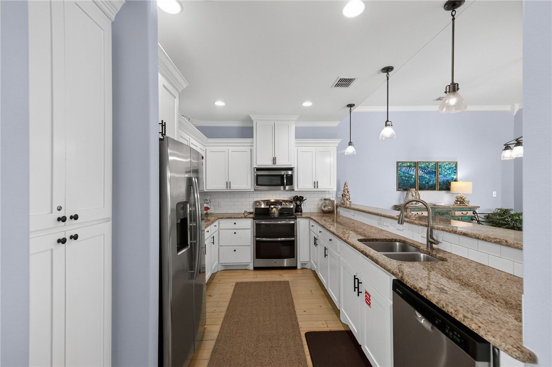 495 Paradise Pointe Drive Port Aransas TX 78373