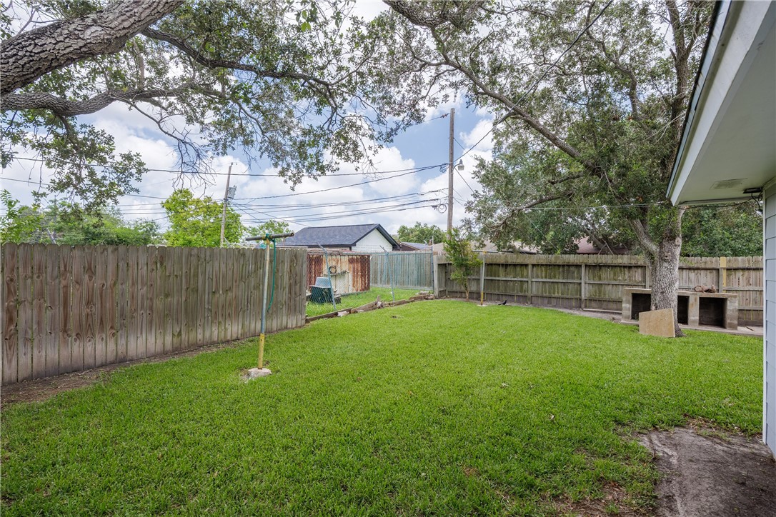 5238 Tolman Street Corpus Christi TX 78415