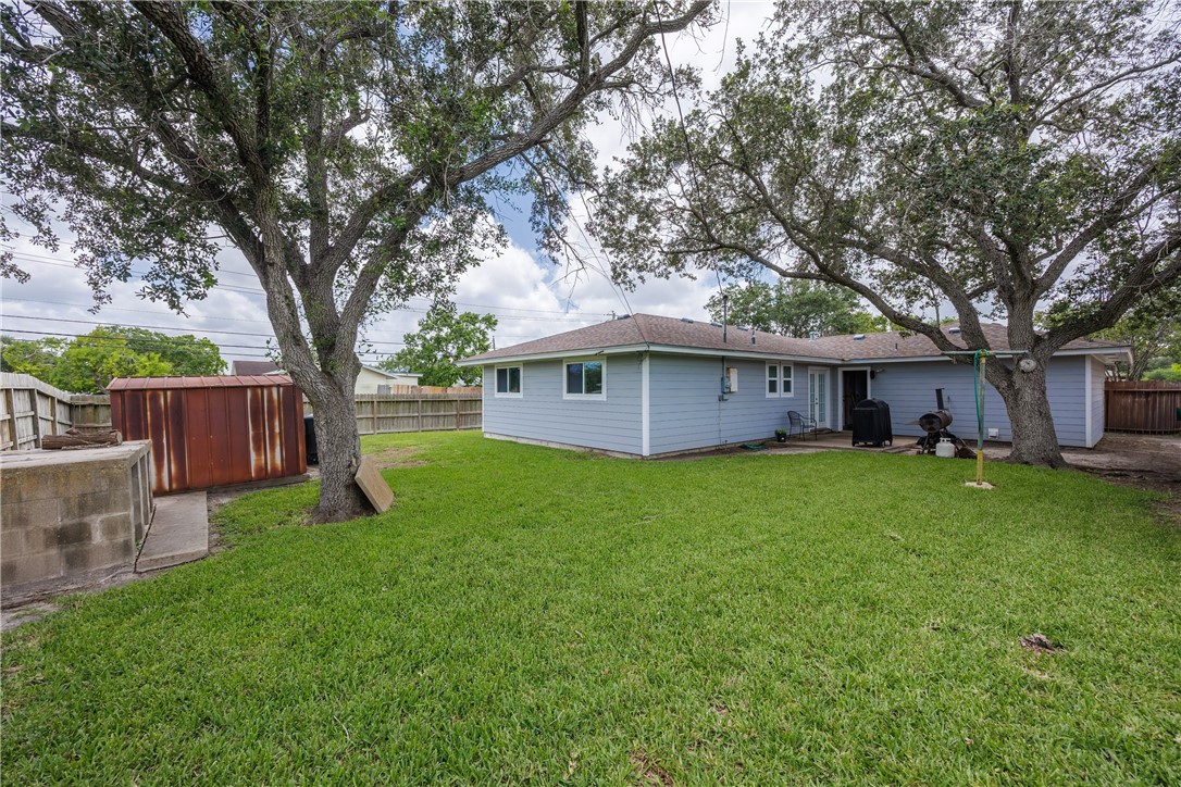 5238 Tolman Street Corpus Christi TX 78415