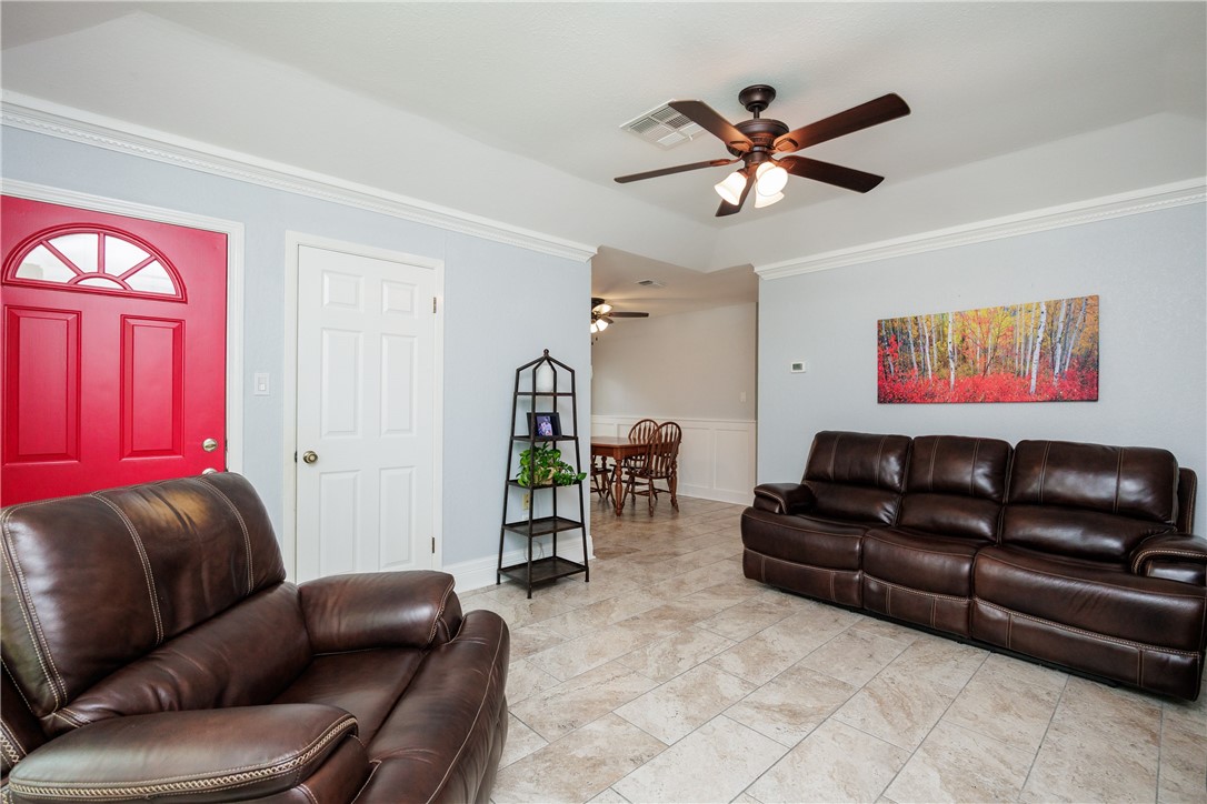 5238 Tolman Street Corpus Christi TX 78415