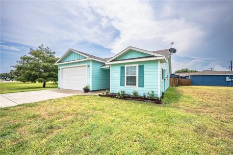 1411 E Linden Street Rockport TX 78382
