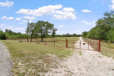 6154 County Road 97a Sandia TX 78383