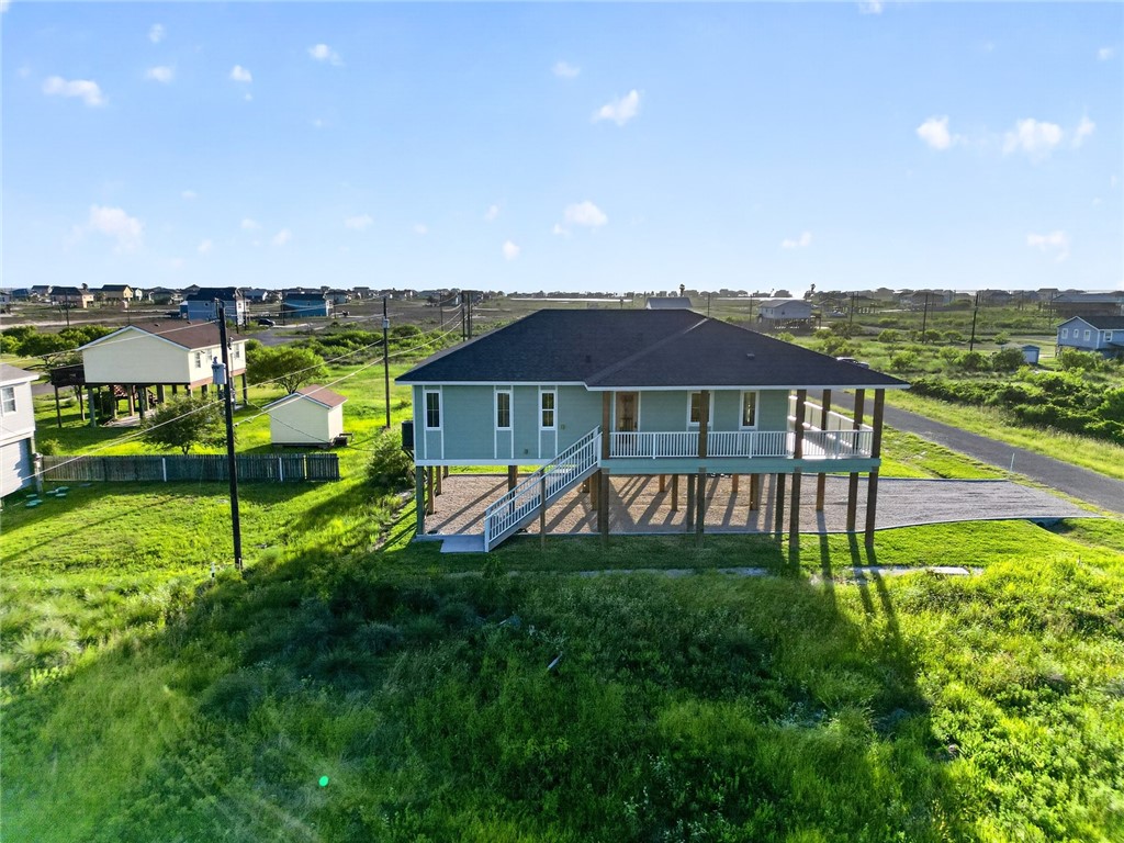 130 W Glen Oak Rockport TX 78382