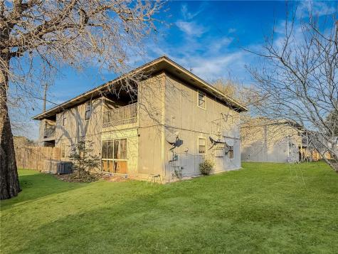 1870 King David Three Rivers TX 78071