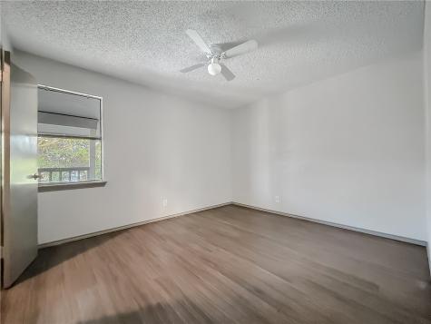 1870 King David Three Rivers TX 78071