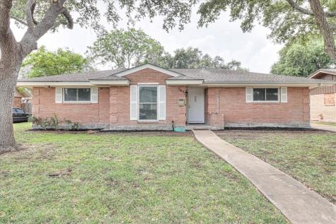 5633 Fresno Drive Corpus Christi TX 78411
