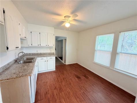 4305 Willow Street Corpus Christi TX 78411