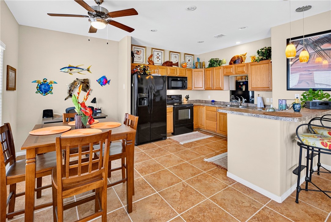 713 Copano Cove Rockport TX 78382