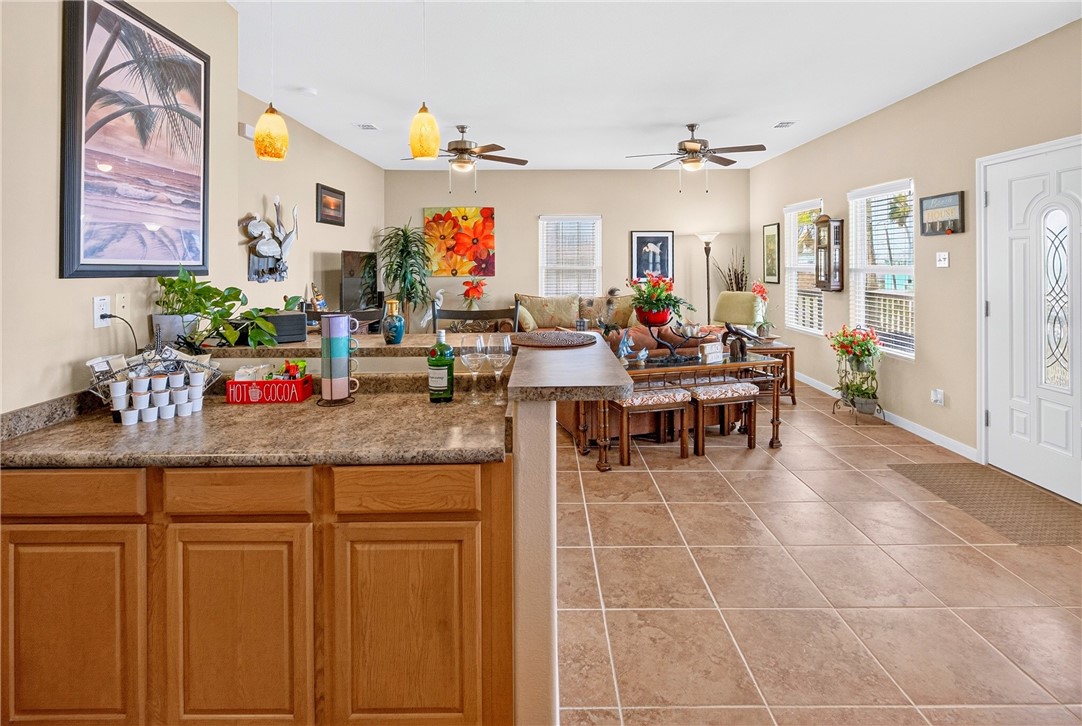 713 Copano Cove Rockport TX 78382