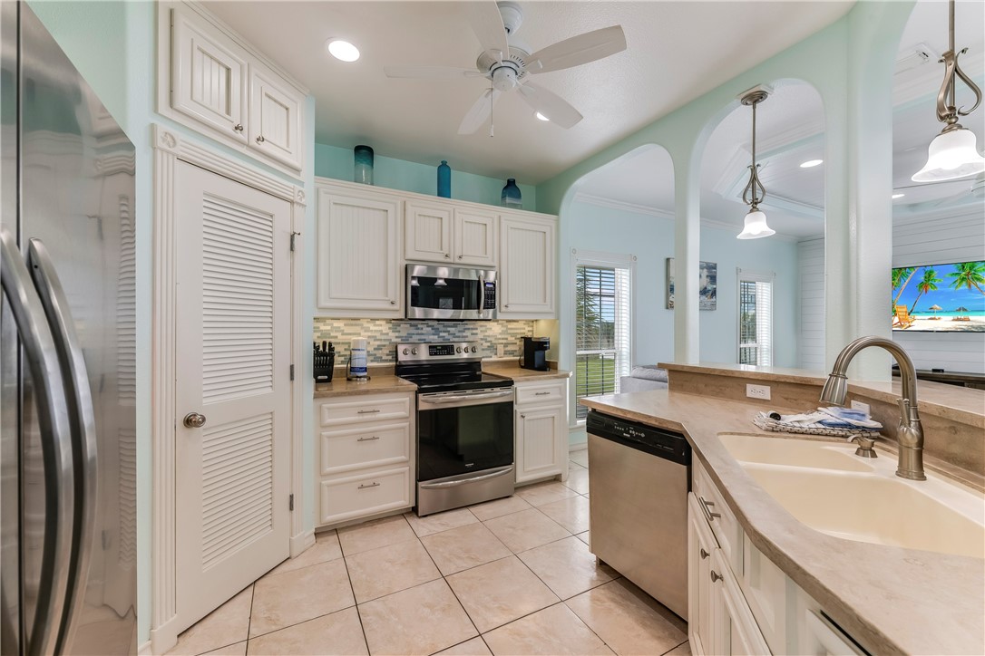 125 Frontside Drive Corpus Christi TX 78418