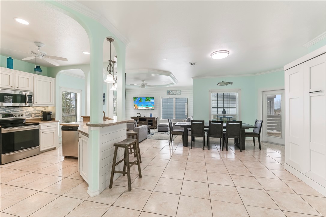 125 Frontside Drive Corpus Christi TX 78418