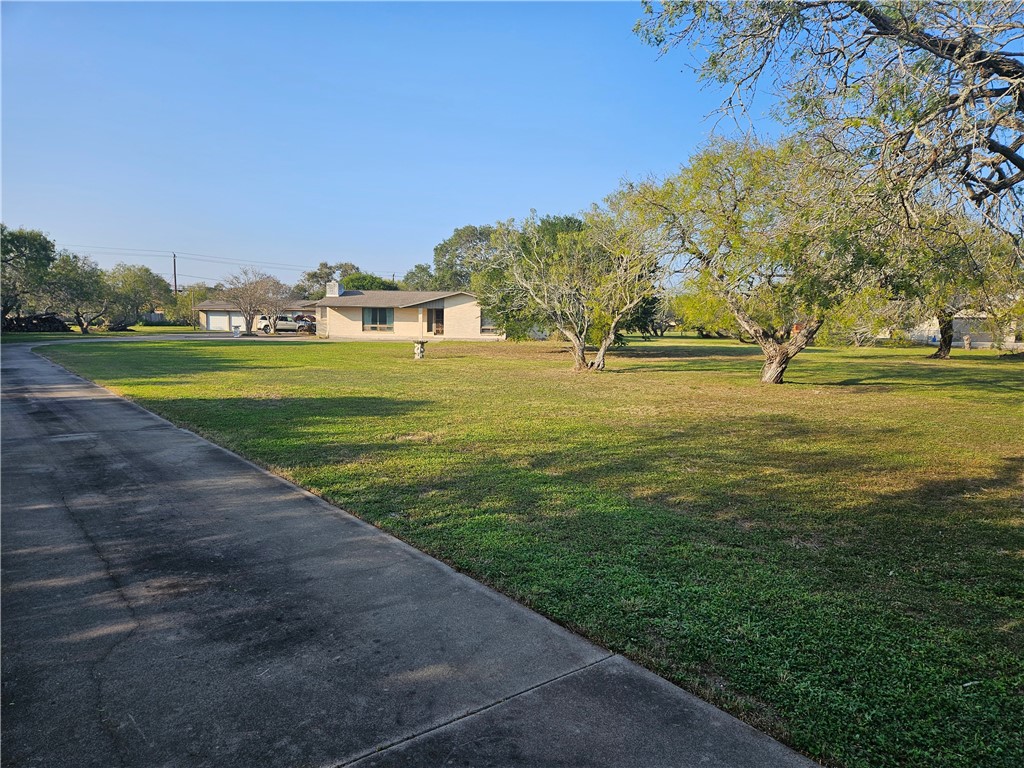 6862 Lake View Drive Corpus Christi TX 78412