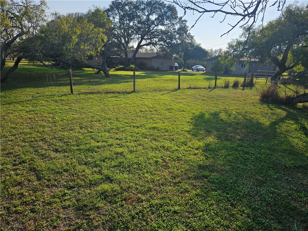 6862 Lake View Drive Corpus Christi TX 78412