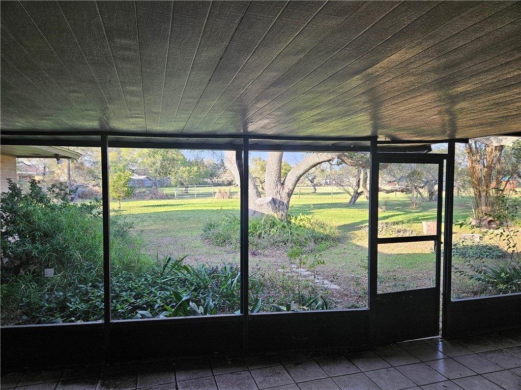 6862 Lake View Drive Corpus Christi TX 78412
