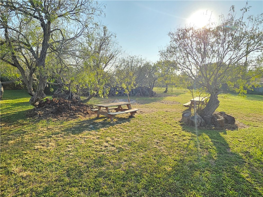 6862 Lake View Drive Corpus Christi TX 78412