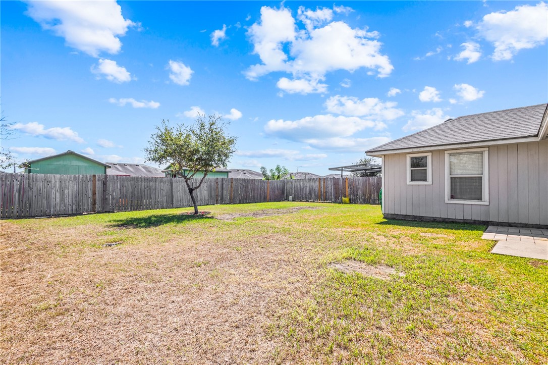 5618 Arboleda Corpus Christi TX 78417