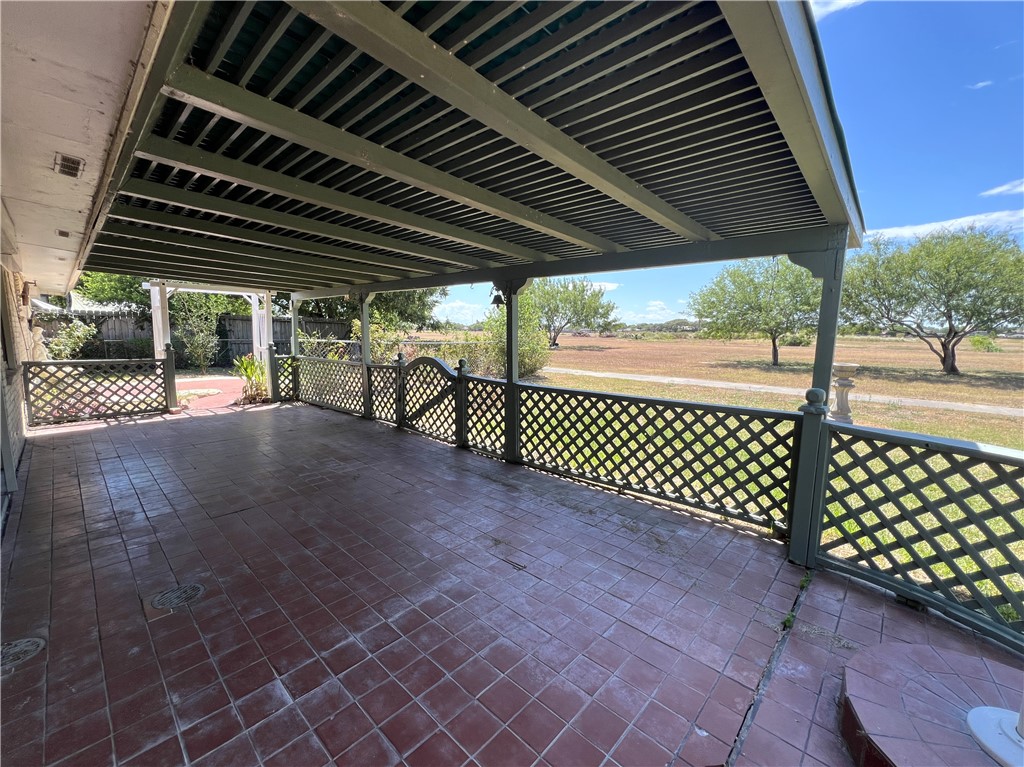 1021 Nile Drive Corpus Christi TX 78412