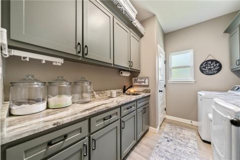 2501 Mahbi Drive Corpus Christi TX 78418