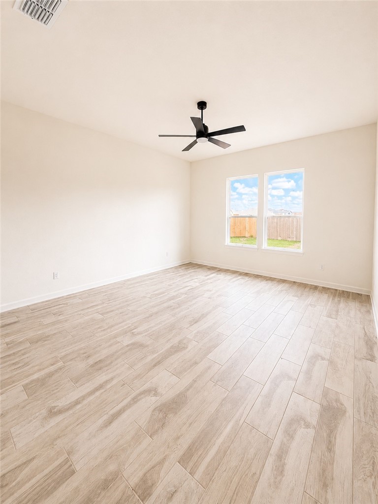 1401 Lois Chesney Corpus Christi TX 78415