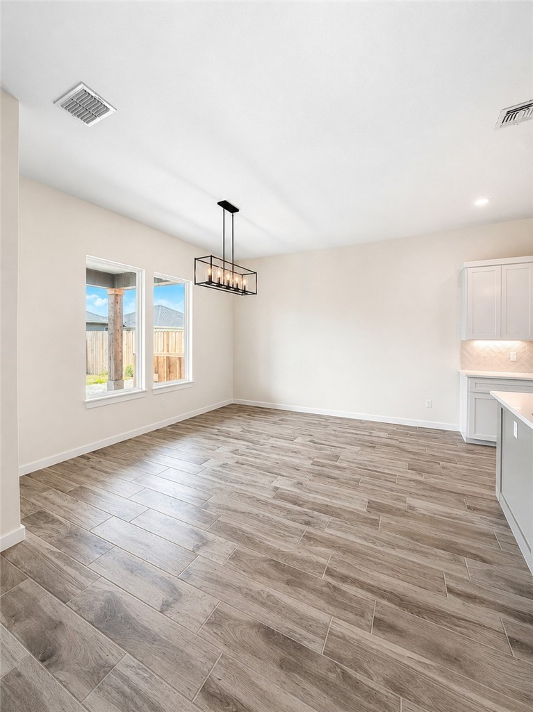 1401 Lois Chesney Corpus Christi TX 78415