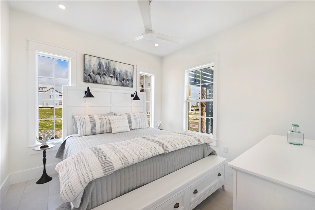 145 Barefoot Lane Port Aransas TX 78373