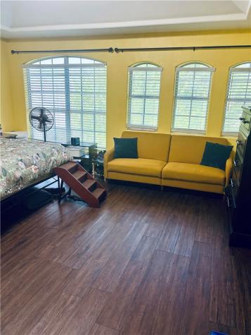 2109 Brook Lane Kingsville TX 78363