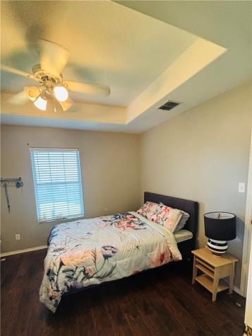2109 Brook Lane Kingsville TX 78363