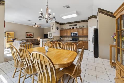 1127 Cupertino Street Portland TX 78374
