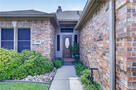 1127 Cupertino Street Portland TX 78374