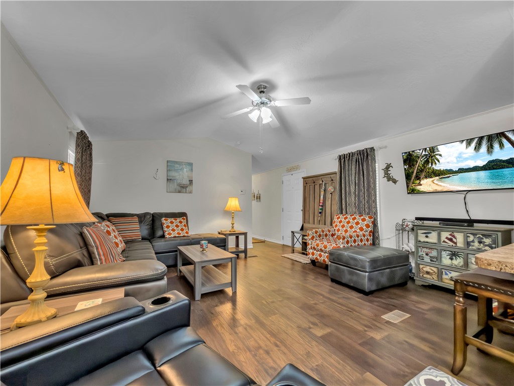 510 Rowe Street Rockport TX 78382