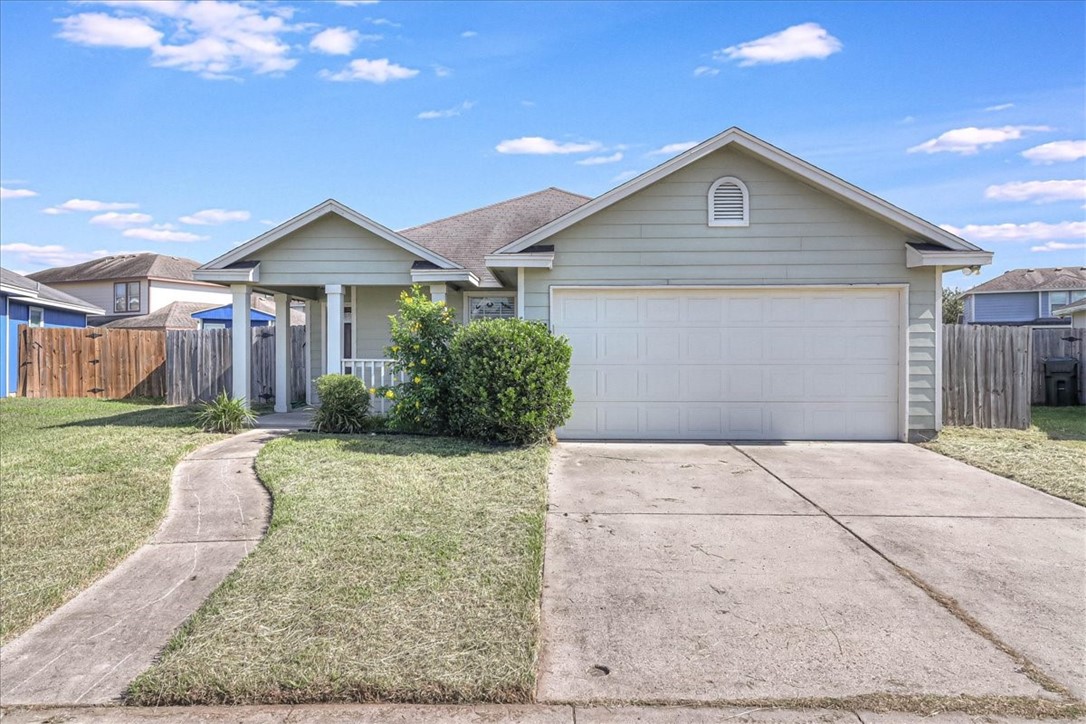 2414 Goldstar Corpus Christi TX 78414